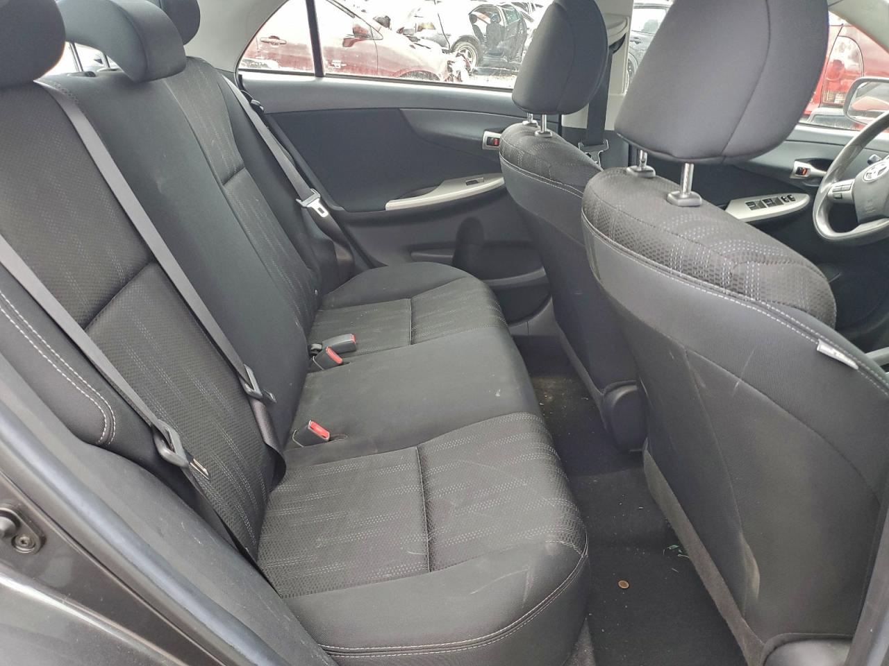 2013 TOYOTA COROLLA BASE photo 10