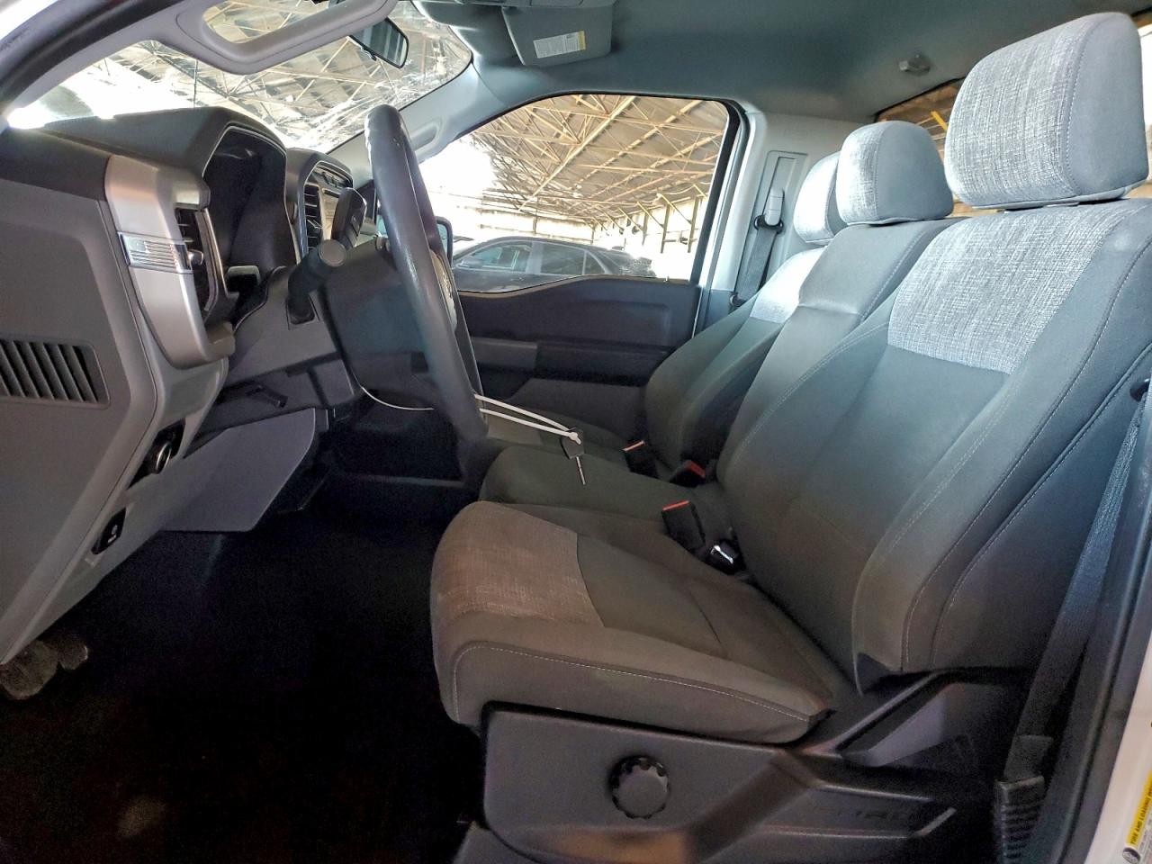 2023 FORD F150 photo 13