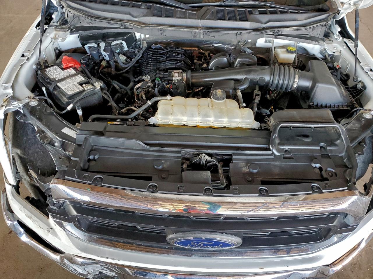 2023 FORD F150 photo 21