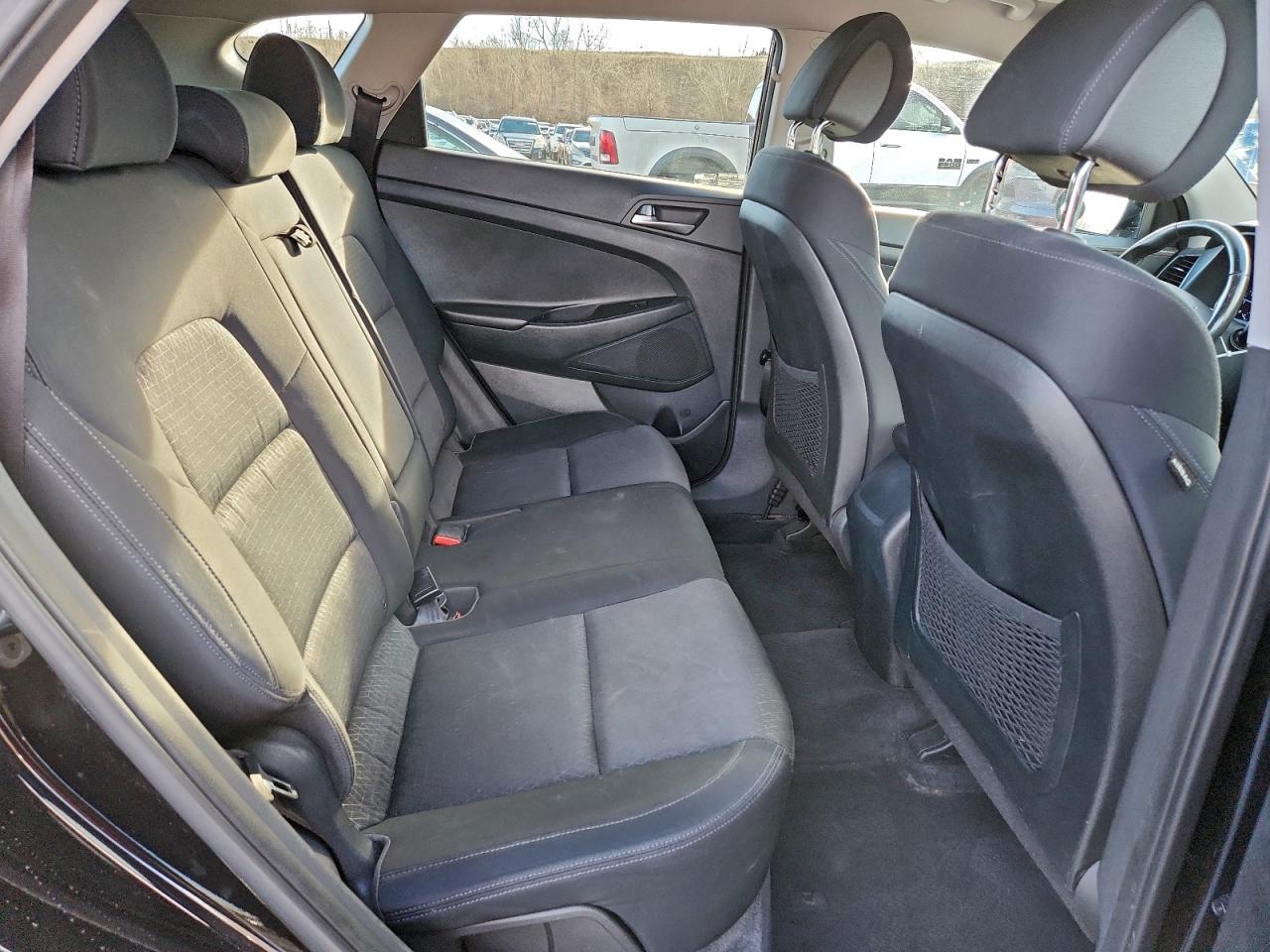 2016 HYUNDAI TUCSON SPORT photo 11