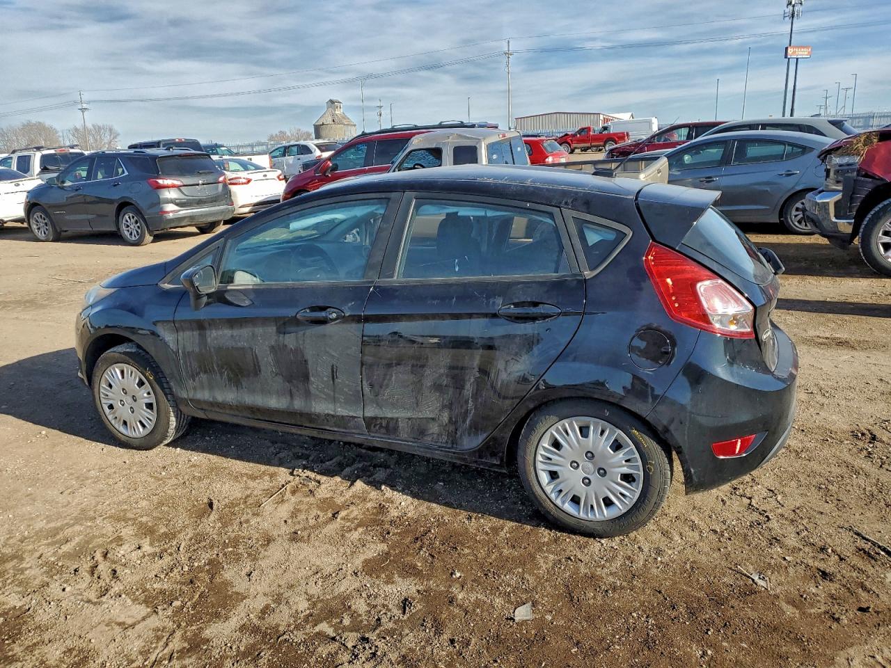 2016 FORD FIESTA S photo 2
