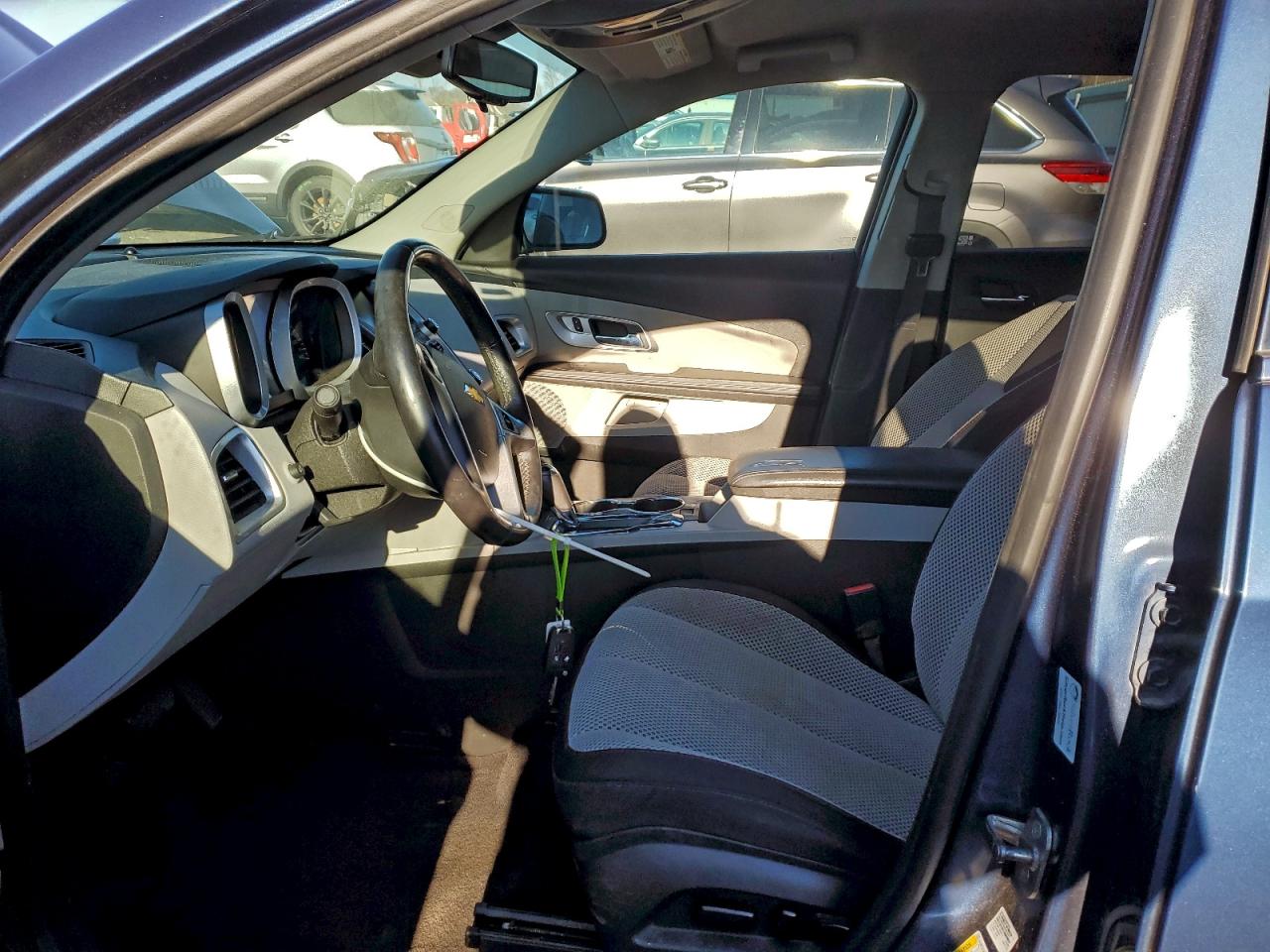 2016 CHEVROLET EQUINOX LT photo 7