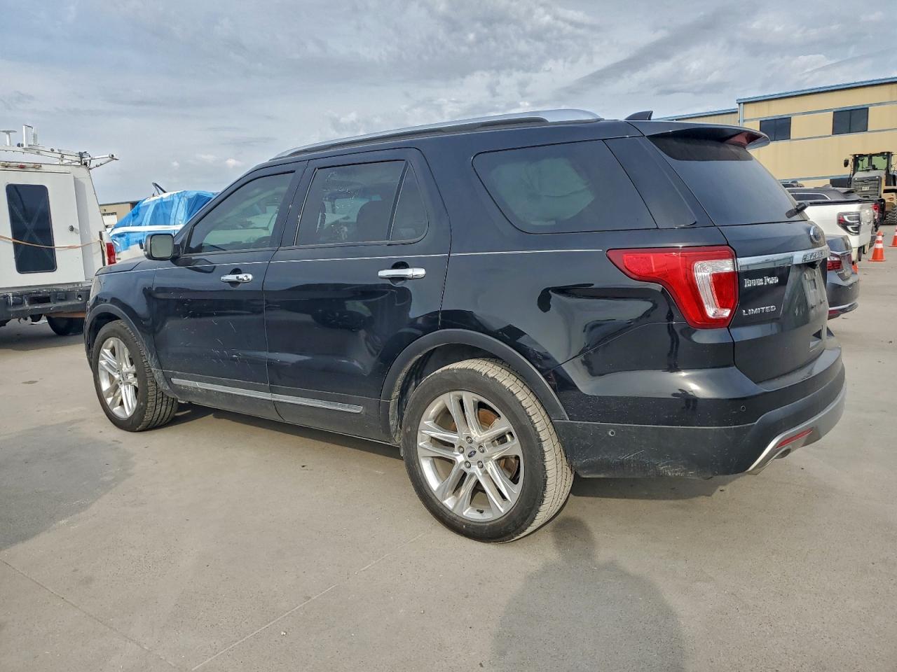 2016 FORD EXPLORER LIMITED photo 3