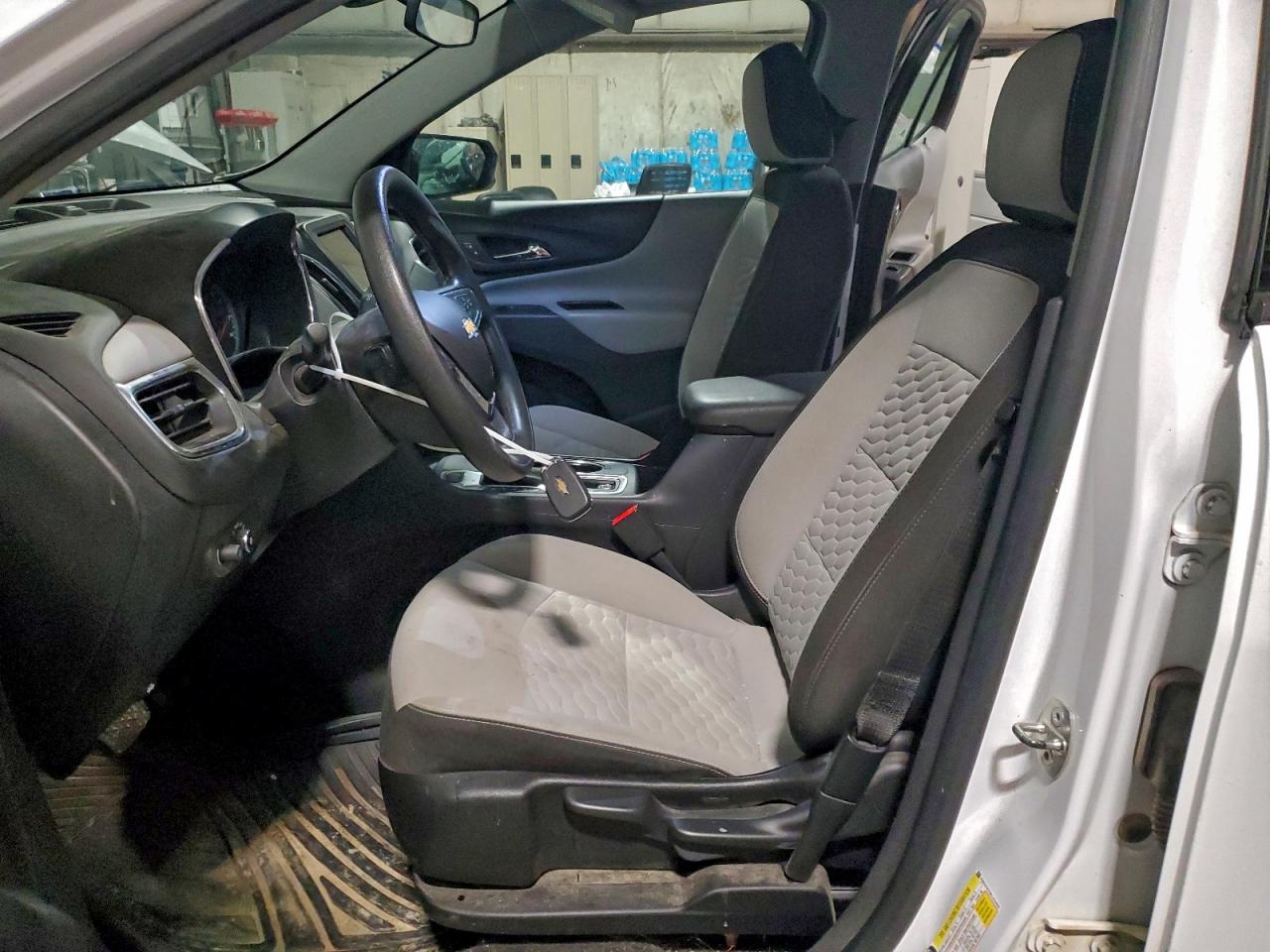 2019 CHEVROLET EQUINOX LS photo 13