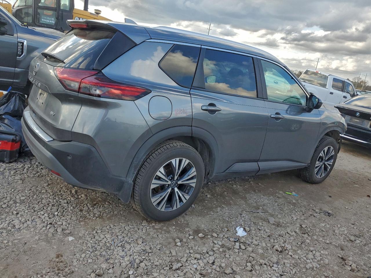 2023 NISSAN ROGUE SV photo 5