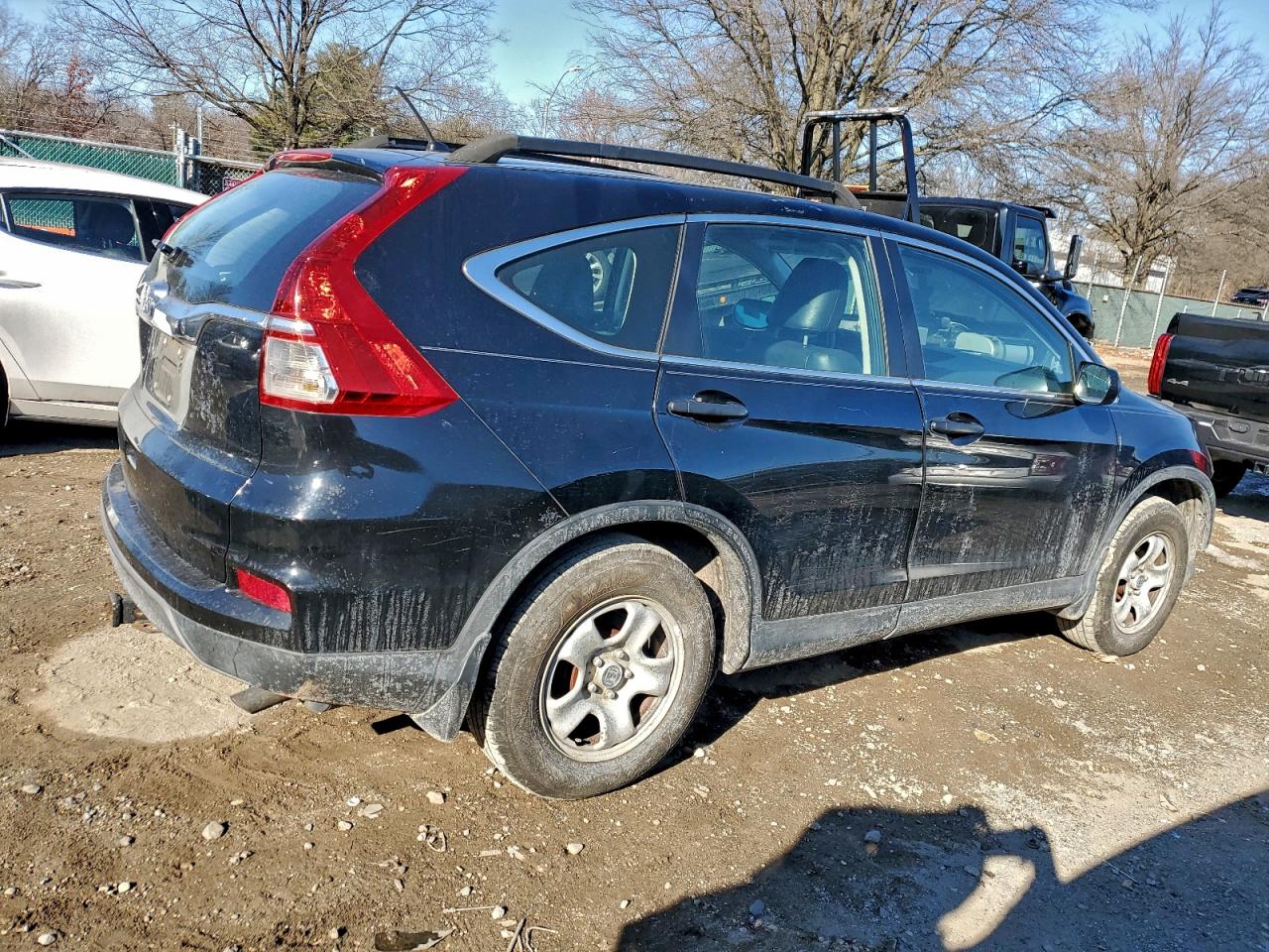 2015 HONDA CR-V LX photo 3