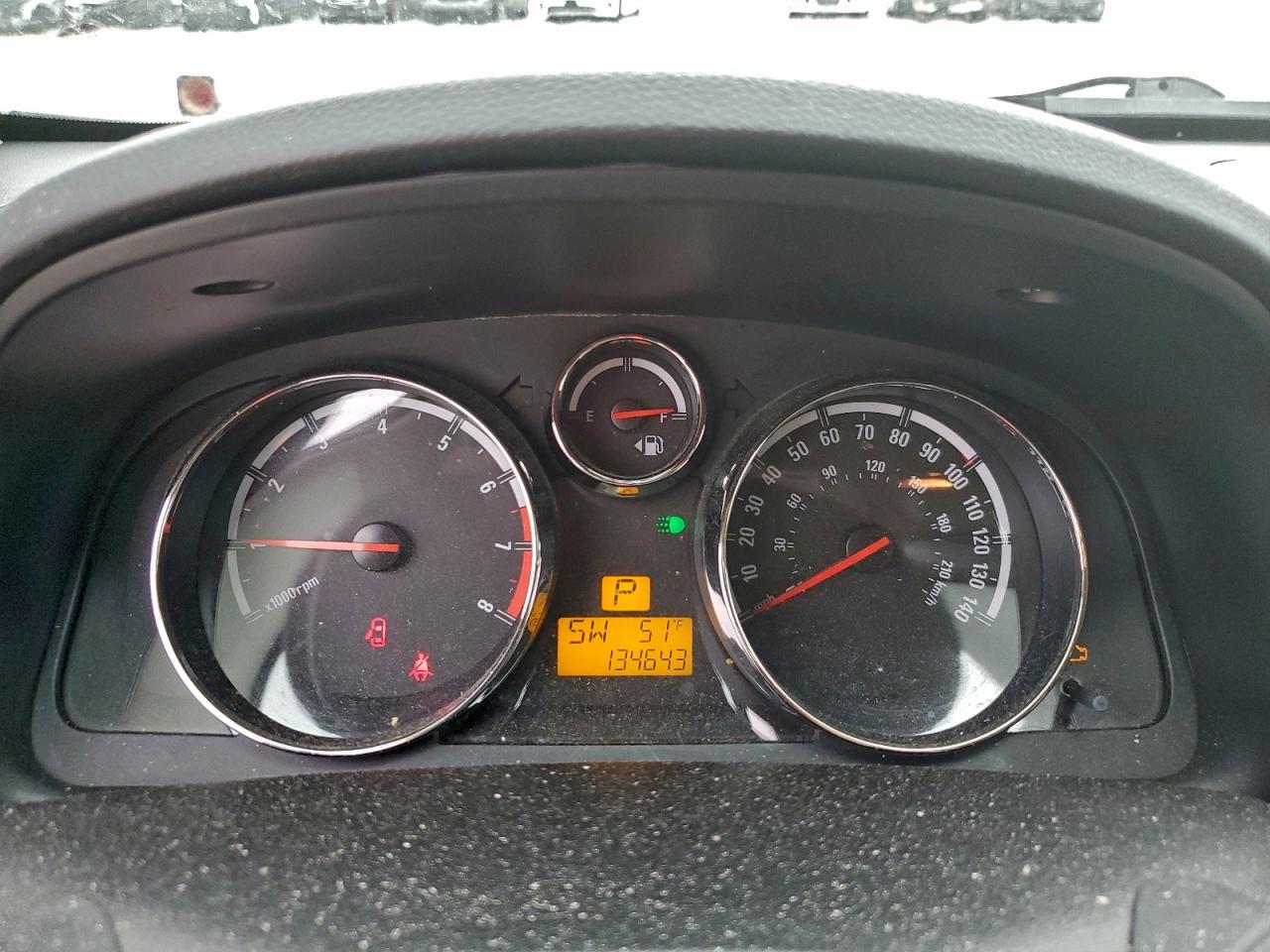2008 SATURN VUE photo 17