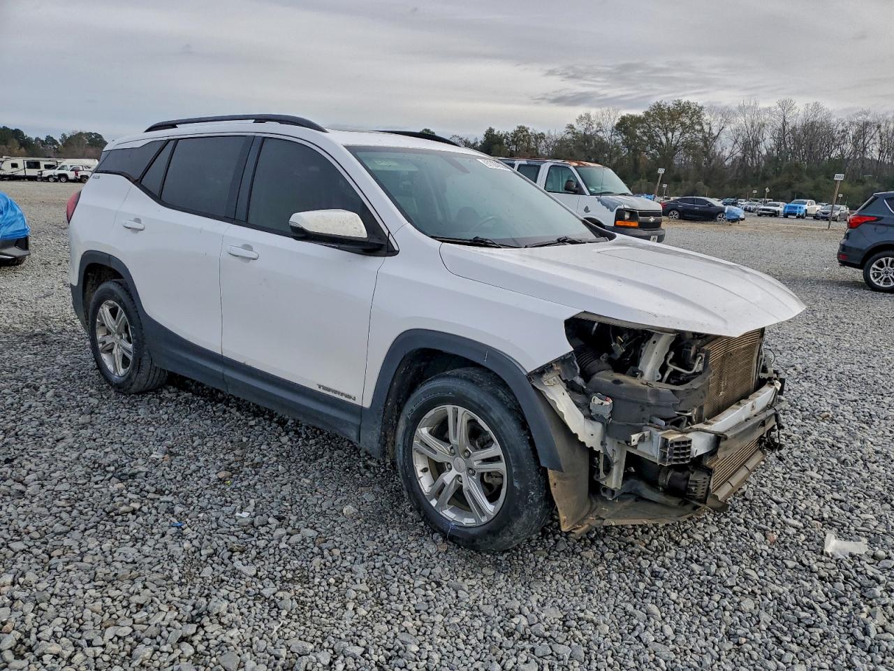 2018 GMC TERRAIN SLE photo 7