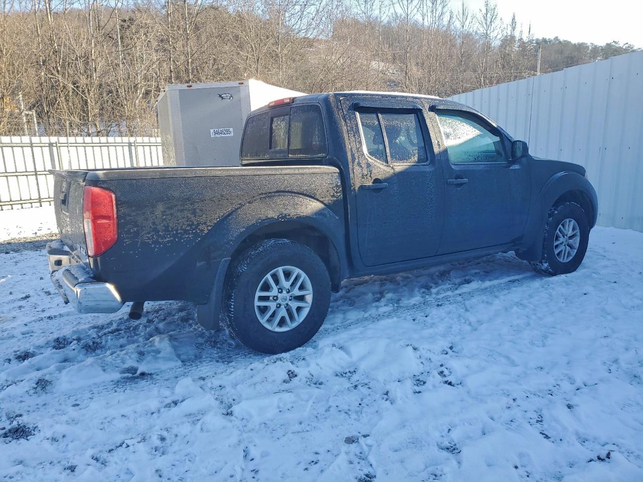 2018 NISSAN FRONTIER S photo 5