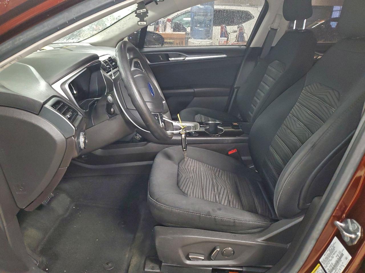 2016 FORD FUSION SE photo 7