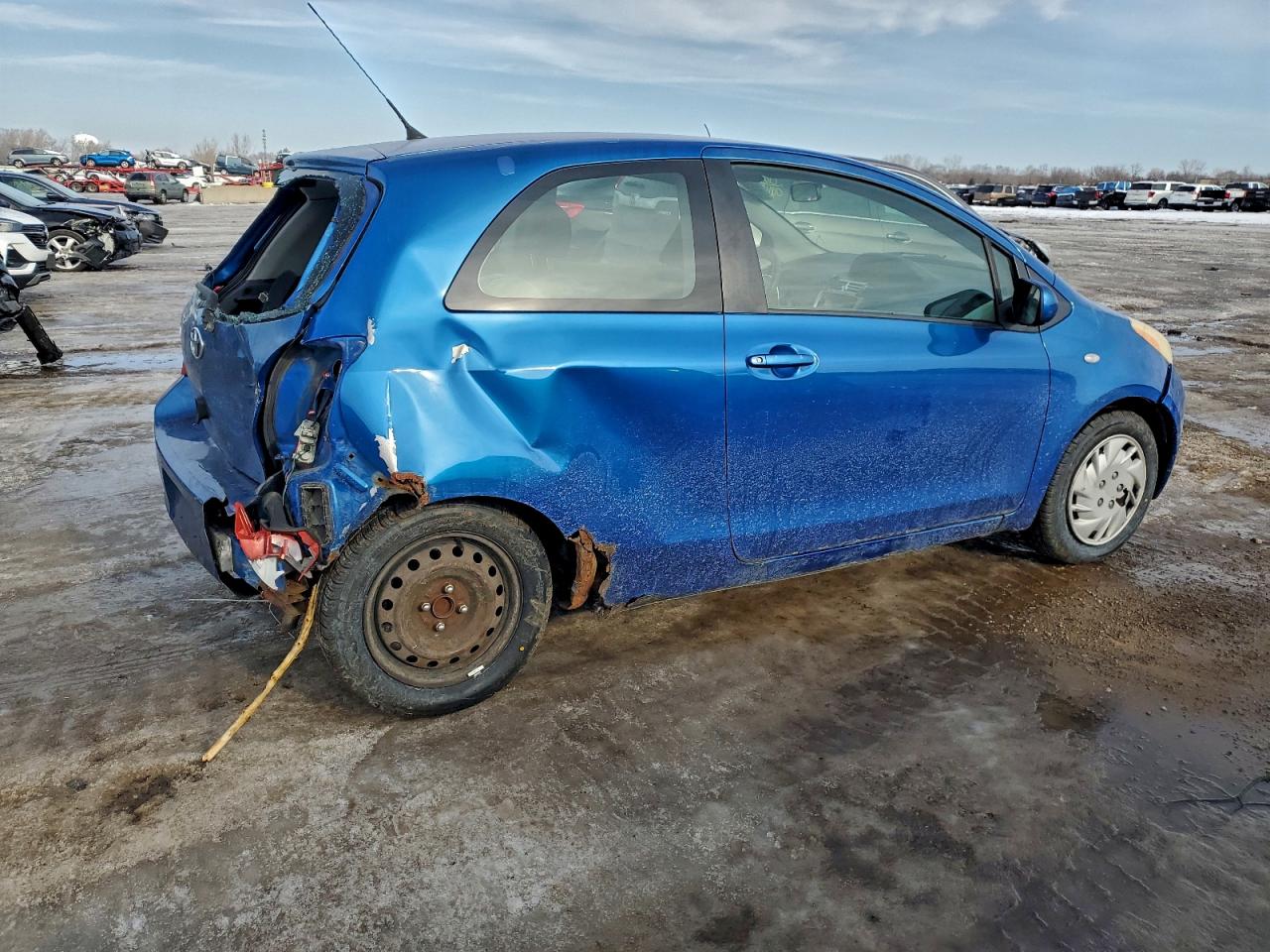 2007 TOYOTA YARIS photo 3