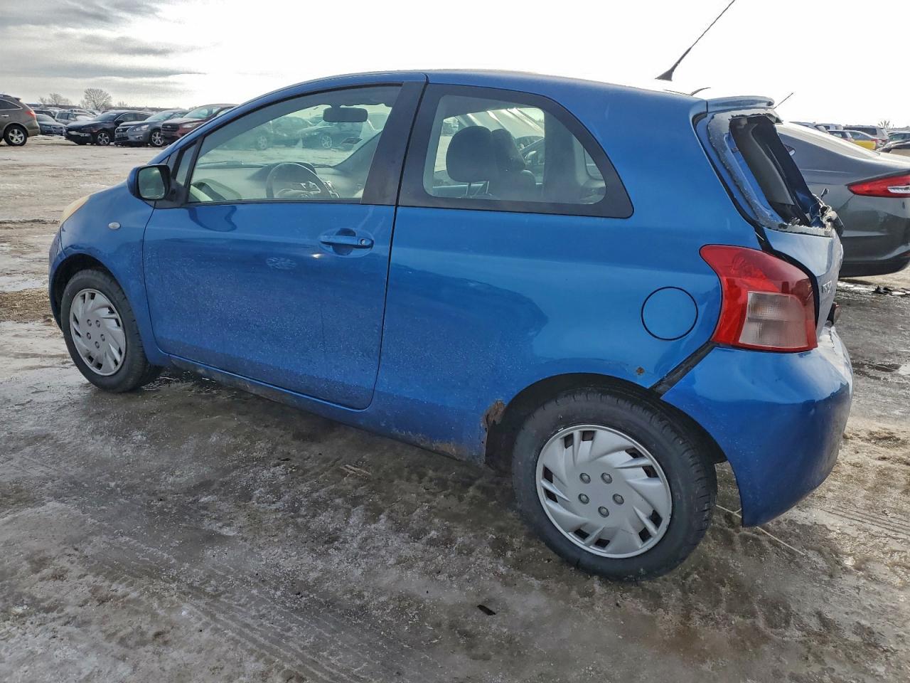2007 TOYOTA YARIS photo 2
