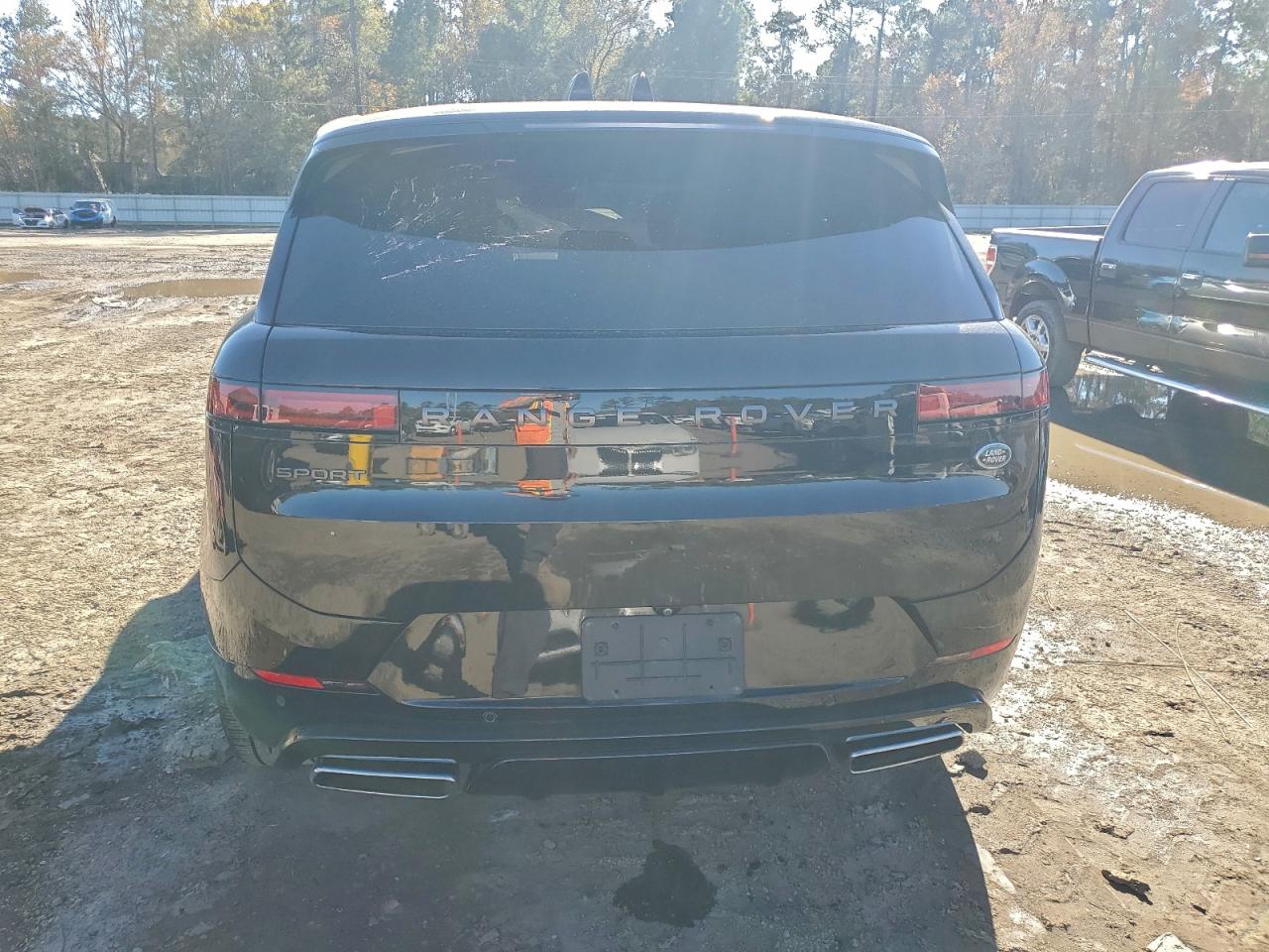 2023 LAND ROVER RANGE ROVER SPORT DYNAMIC SE photo 11