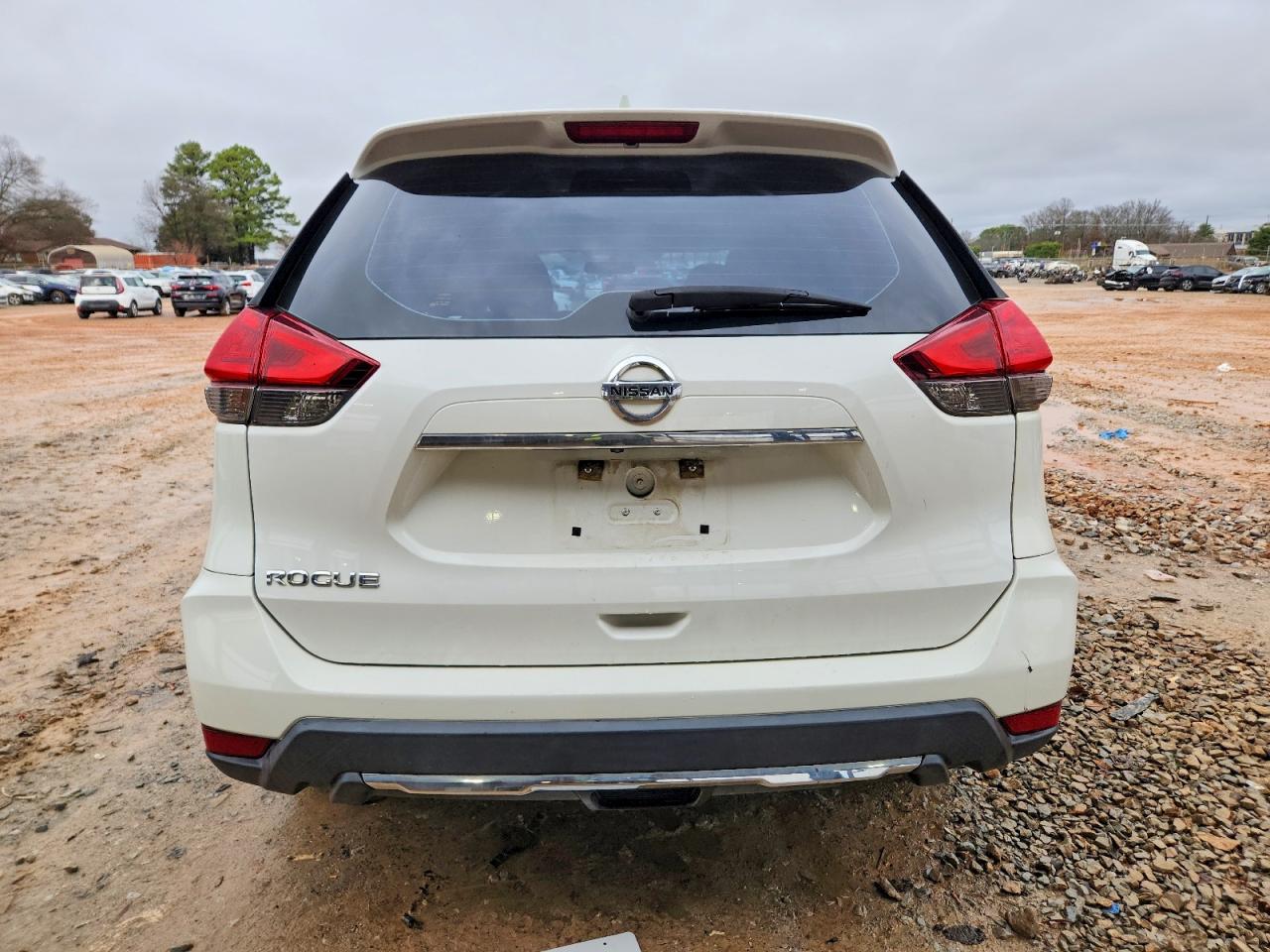 2017 NISSAN ROGUE S photo 16