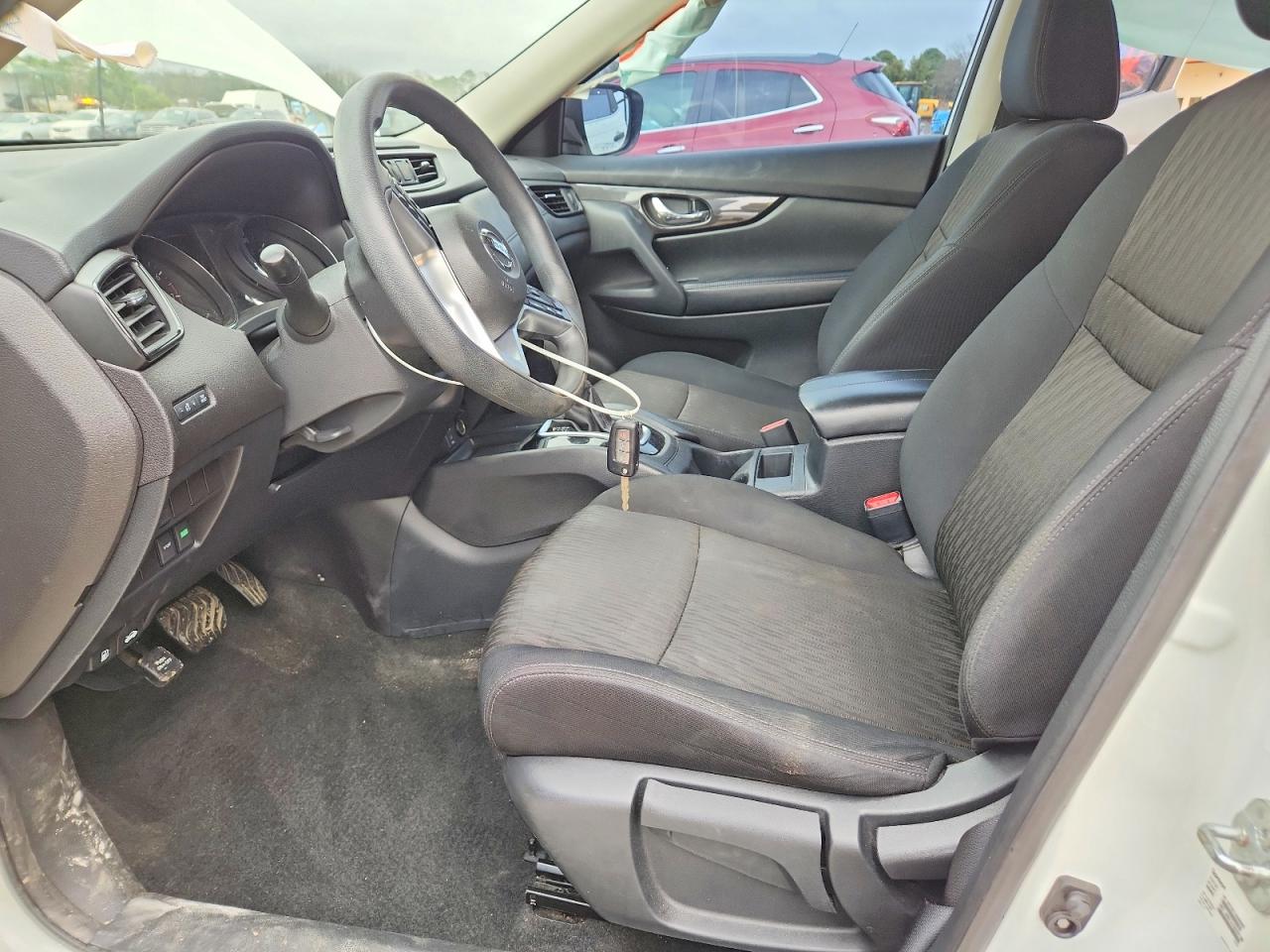 2017 NISSAN ROGUE S photo 19