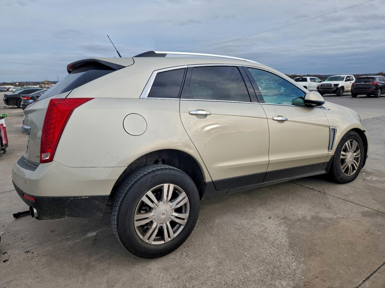 2013 CADILLAC SRX LUXURY COLLECTION photo 5