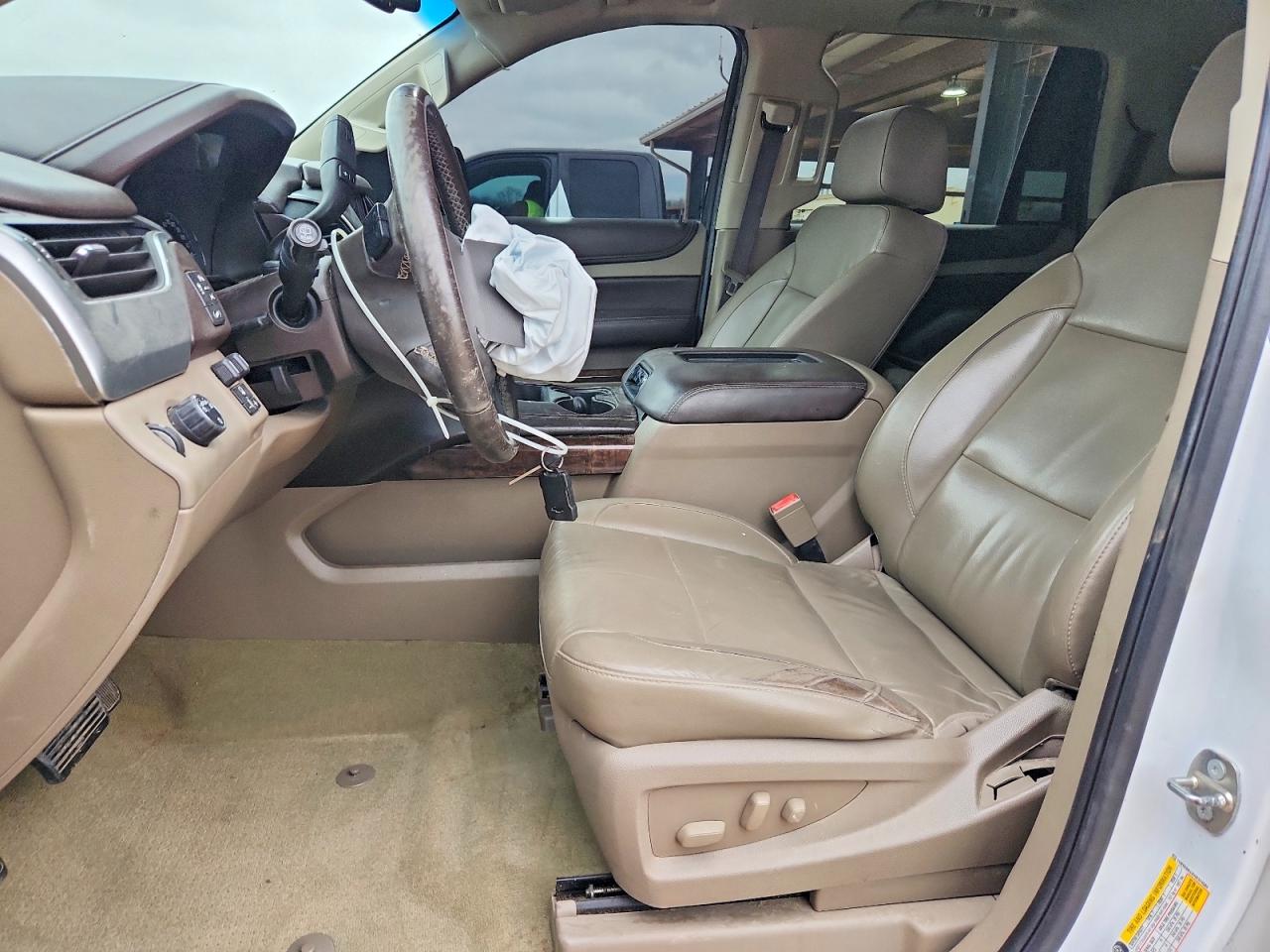 2017 CHEVROLET TAHOE C1500 LT photo 7