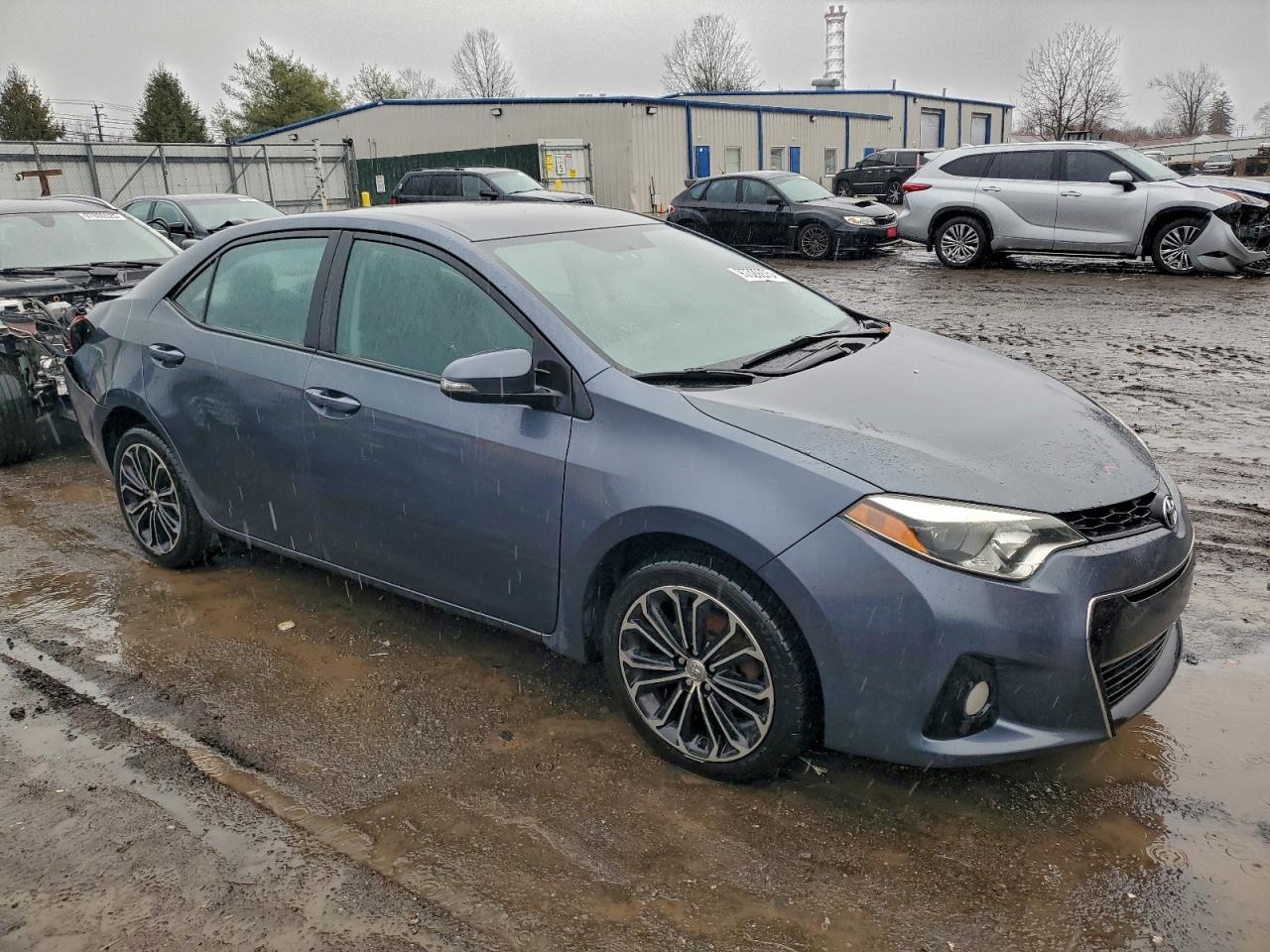 2015 TOYOTA COROLLA L photo 7