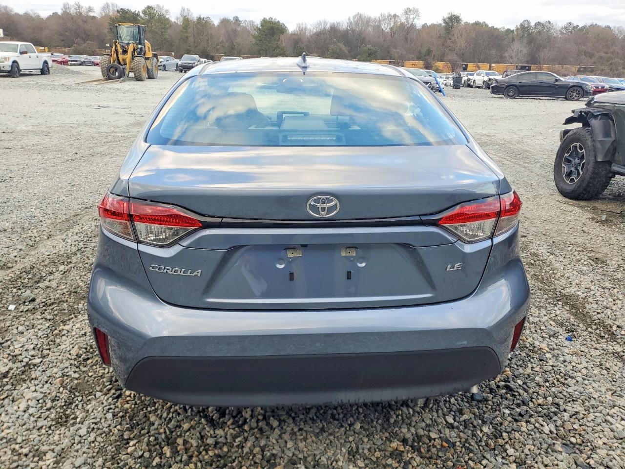 2025 TOYOTA COROLLA LE photo 11