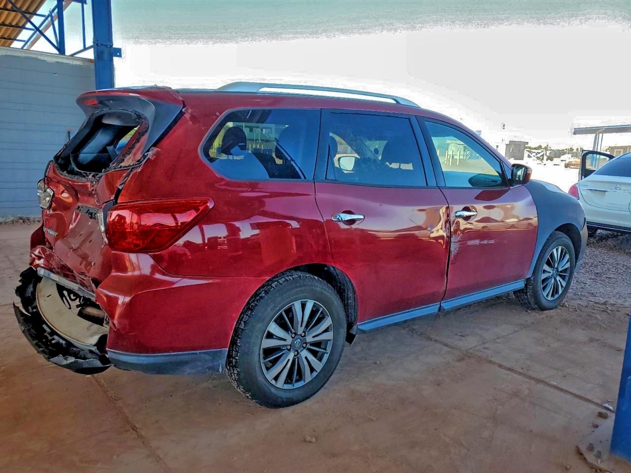 2017 NISSAN PATHFINDER S photo 3