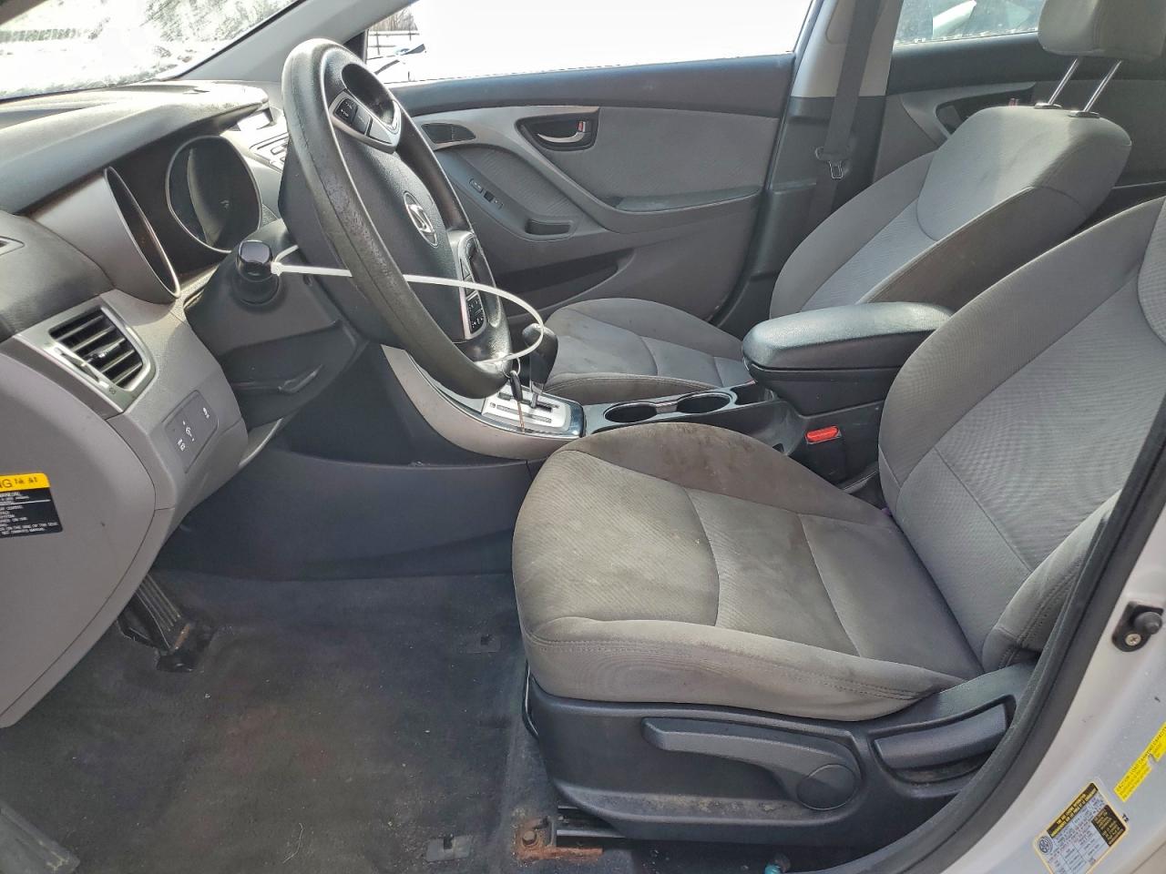 2012 HYUNDAI ELANTRA GLS photo 7