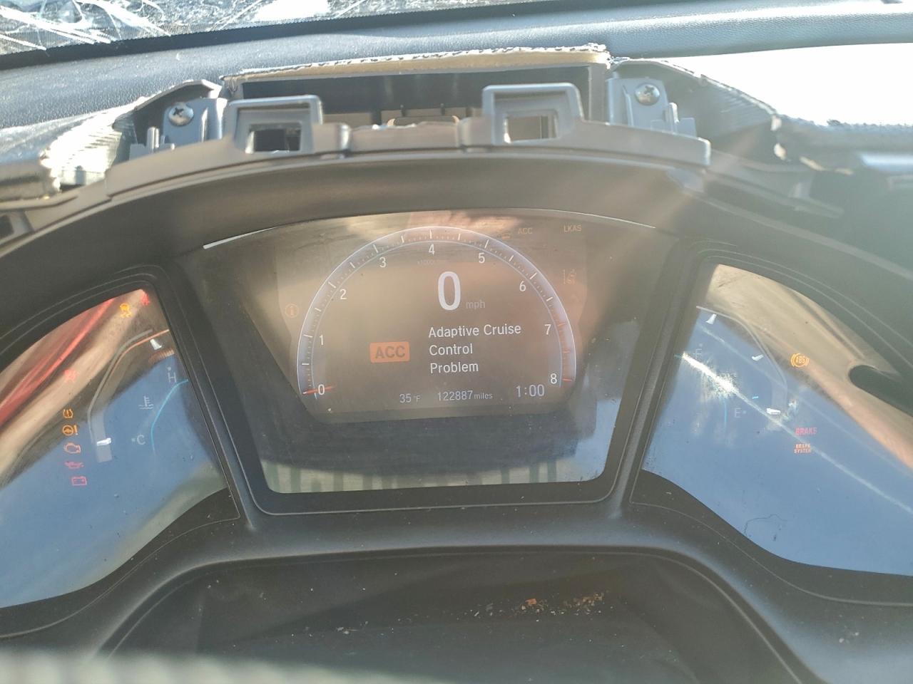 2020 HONDA CIVIC LX photo 25