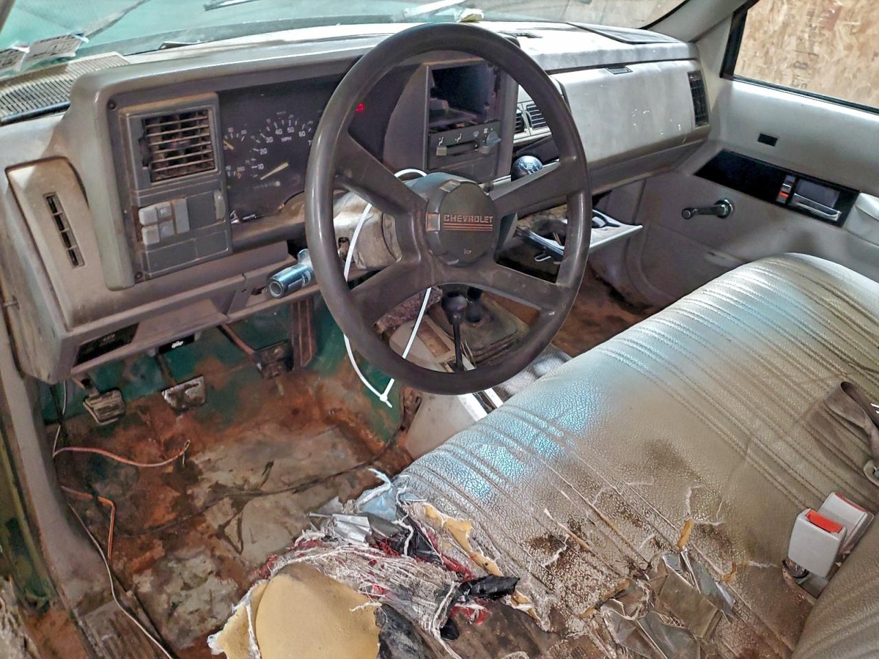 1993 CHEVROLET GMT-400 K1500 photo 8
