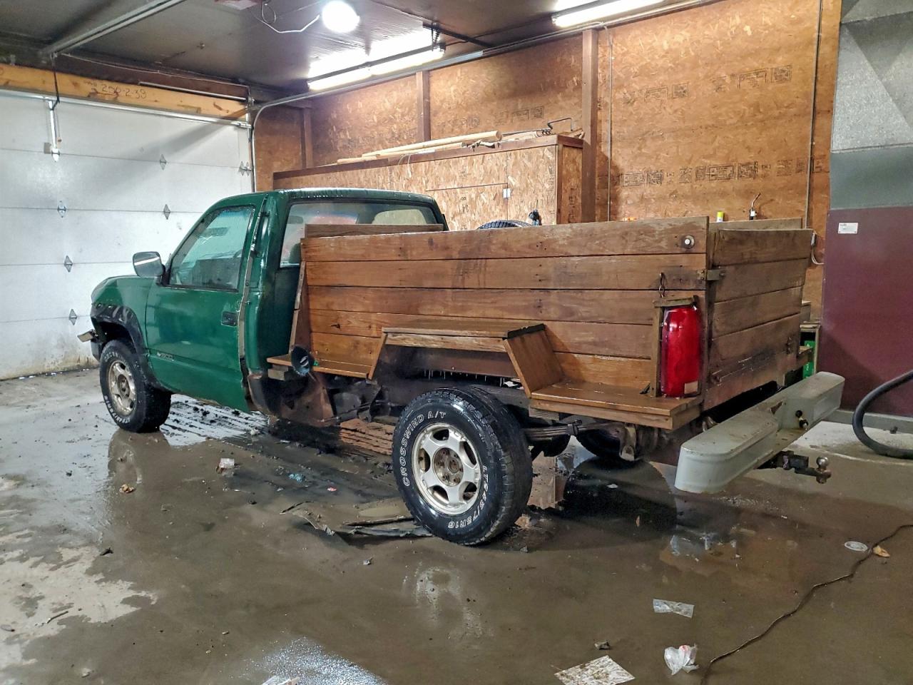 1993 CHEVROLET GMT-400 K1500 photo 2