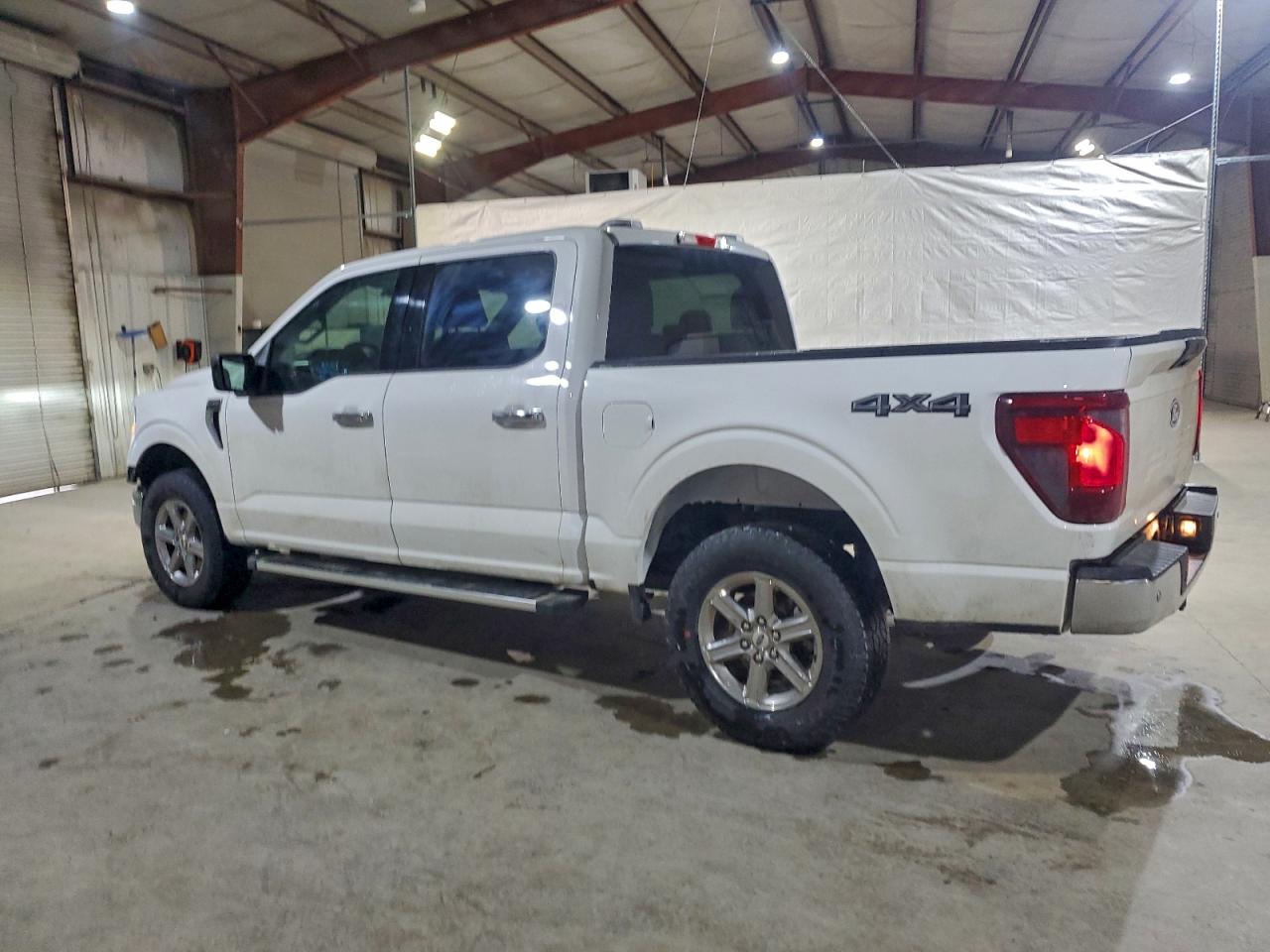 2025 FORD F150 XLT photo 2