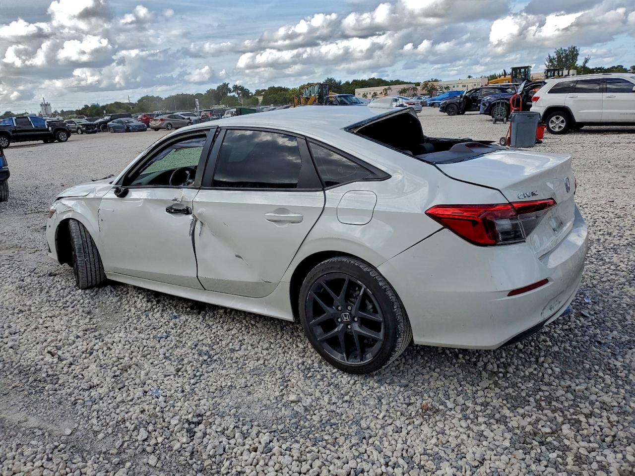 2024 HONDA CIVIC SPORT photo 3