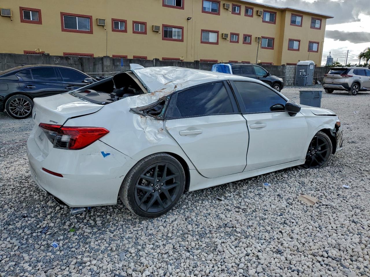 2024 HONDA CIVIC SPORT photo 5