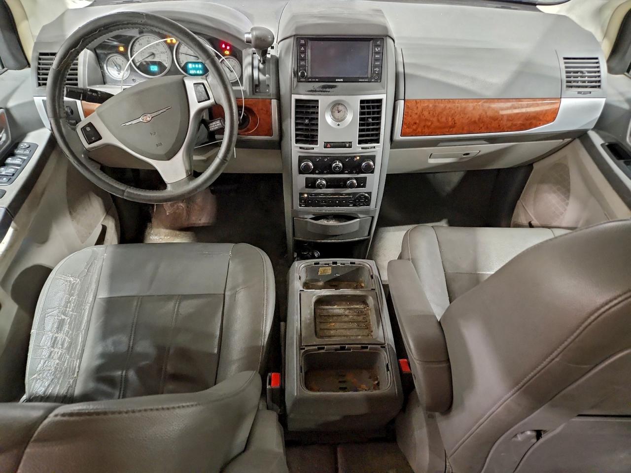 2008 CHRYSLER TOWN & COUNTRY TOURING photo 15