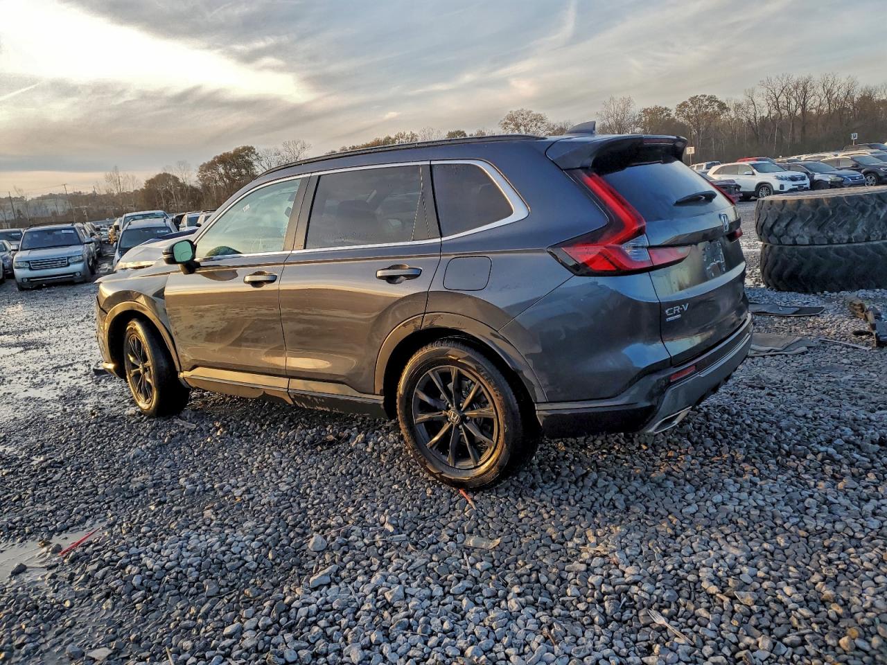 2024 HONDA CR-V SPORT-L photo 3