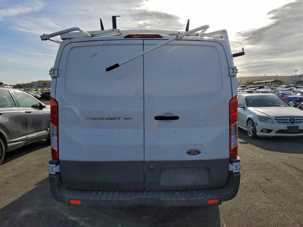 2017 FORD TRANSIT T-150 DELIVERY VAN photo 6