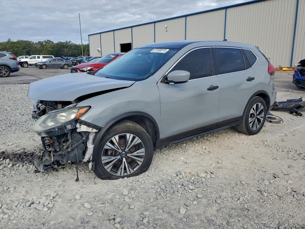 2017 NISSAN ROGUE