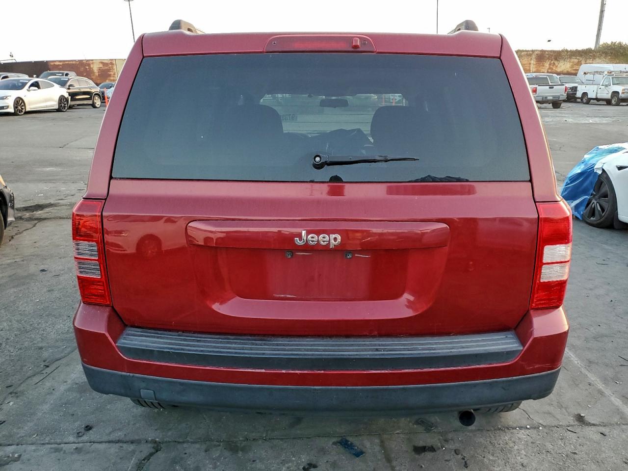 2014 JEEP PATRIOT SPORT photo 6