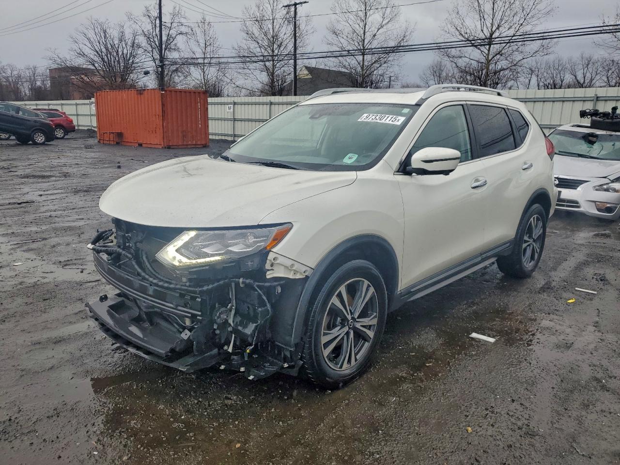 2017 NISSAN ROGUE
