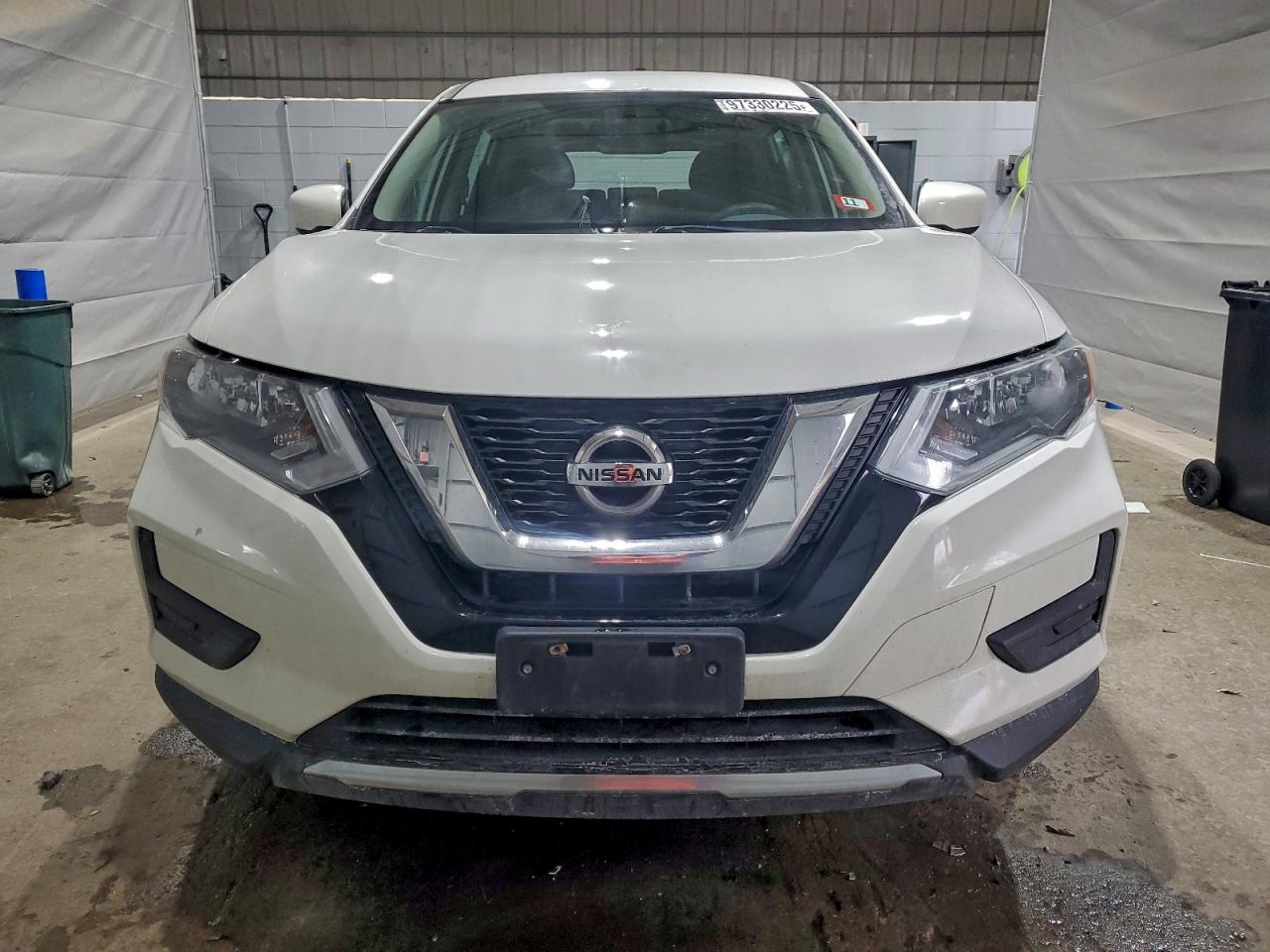 2017 NISSAN ROGUE SV photo 5