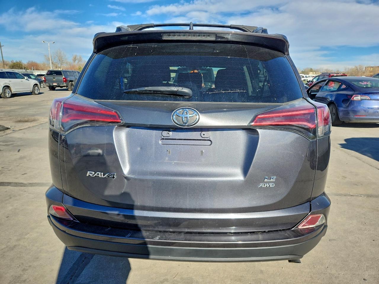 2016 TOYOTA RAV4 LE photo 6