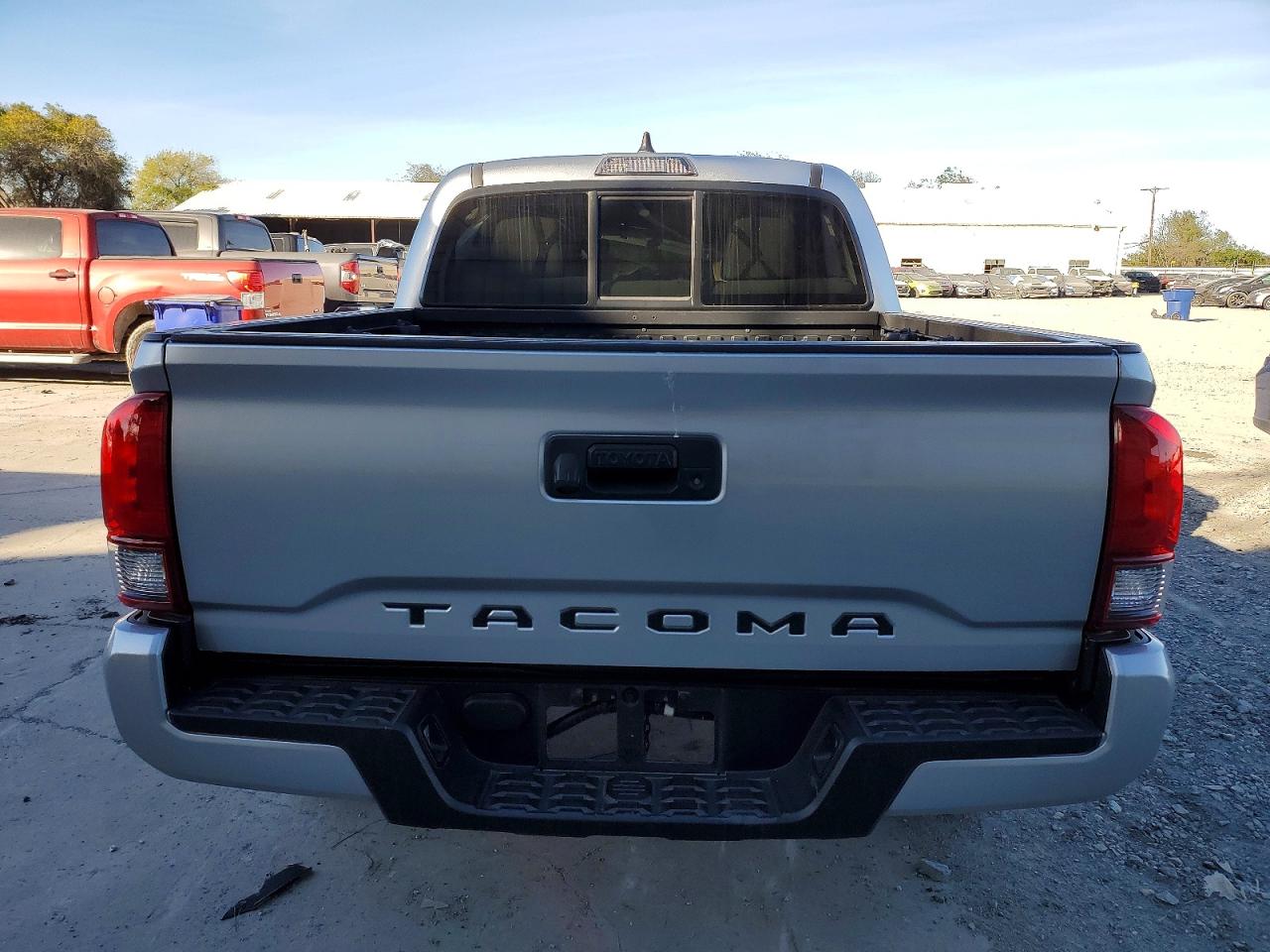 2022 TOYOTA TACOMA DOUBLE CAB photo 6