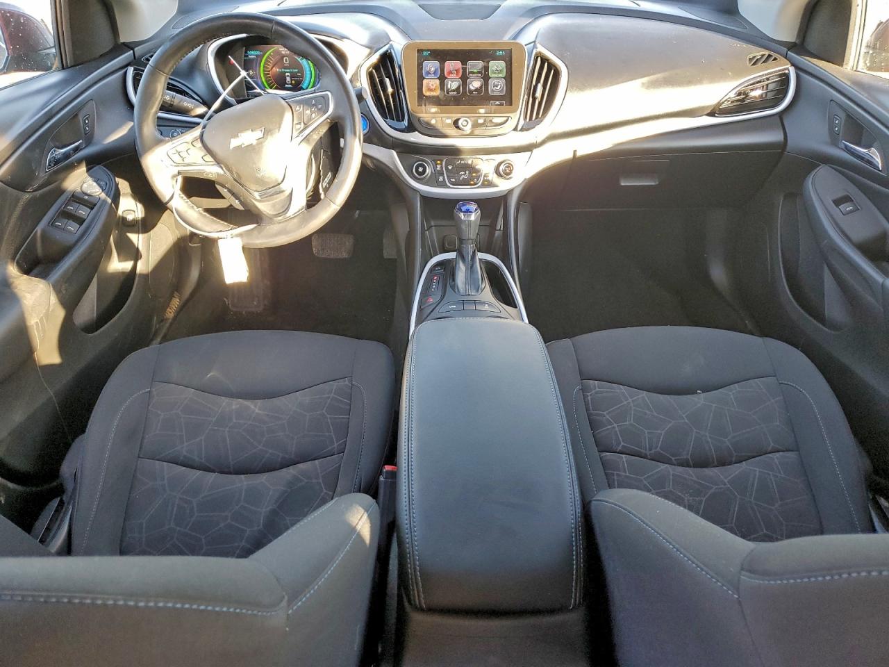 2017 CHEVROLET VOLT LT photo 8