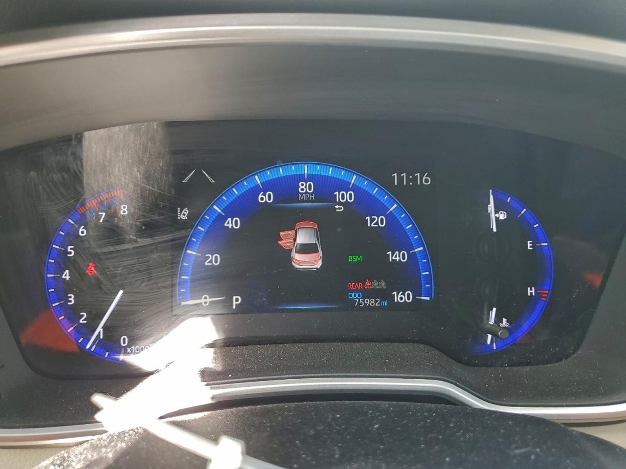 2020 TOYOTA COROLLA XLE photo 9