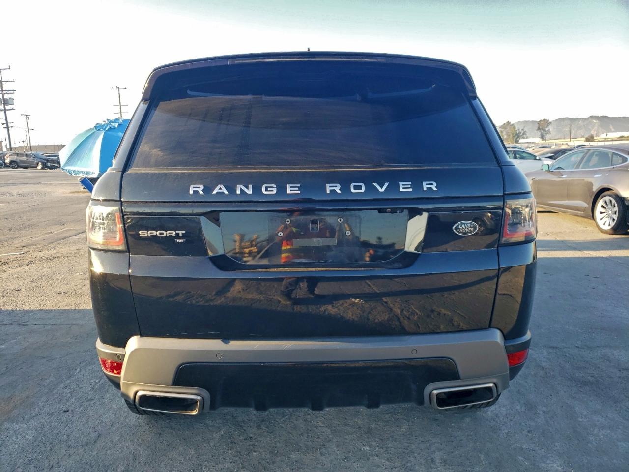 2021 LAND ROVER RANGE ROVER SPORT SE photo 6
