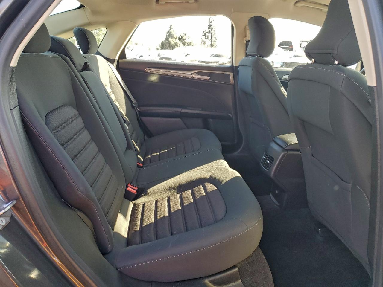 2019 FORD FUSION SE photo 10