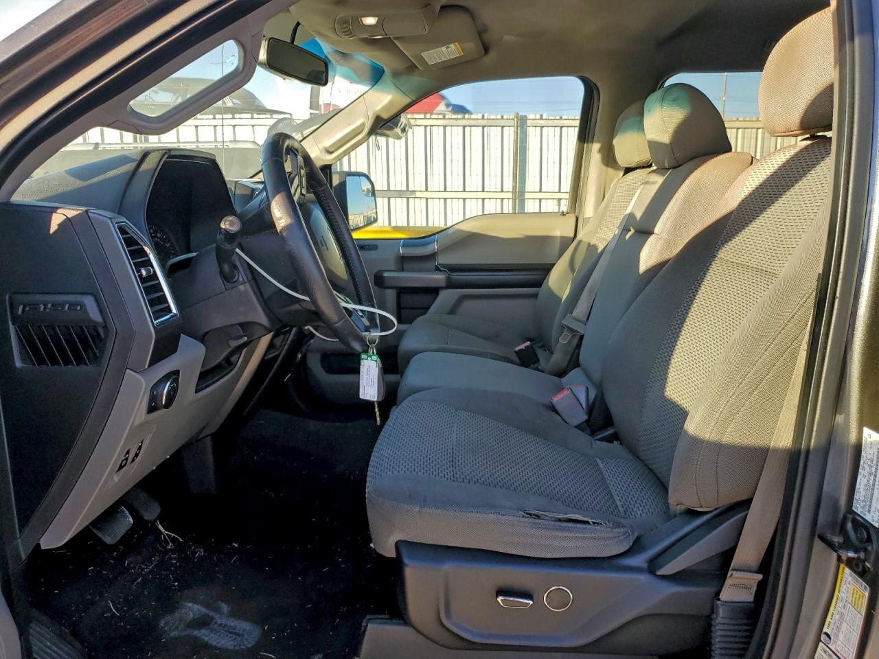 2016 FORD F150 SUPERCREW photo 19