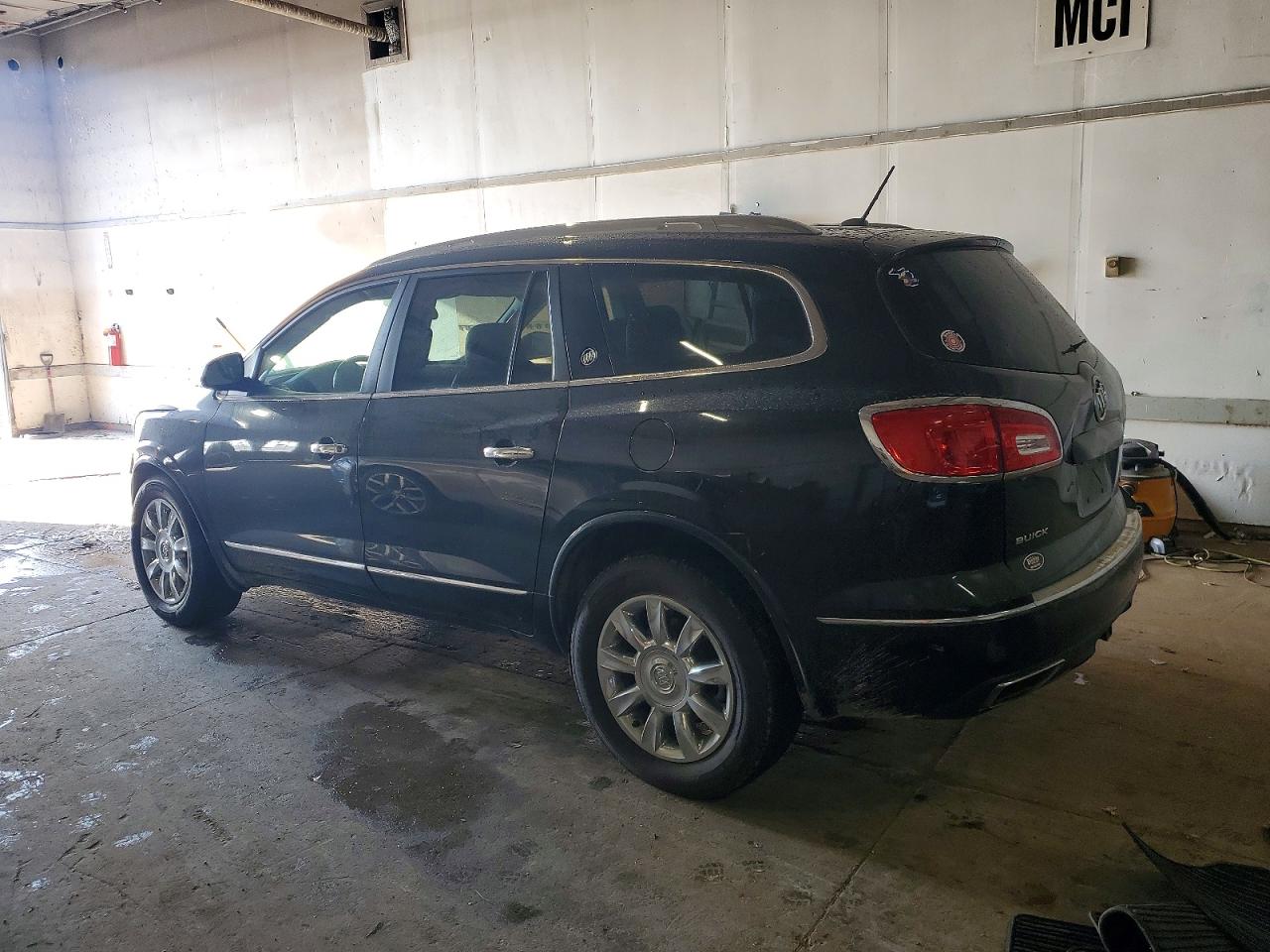 2015 BUICK ENCLAVE photo 4
