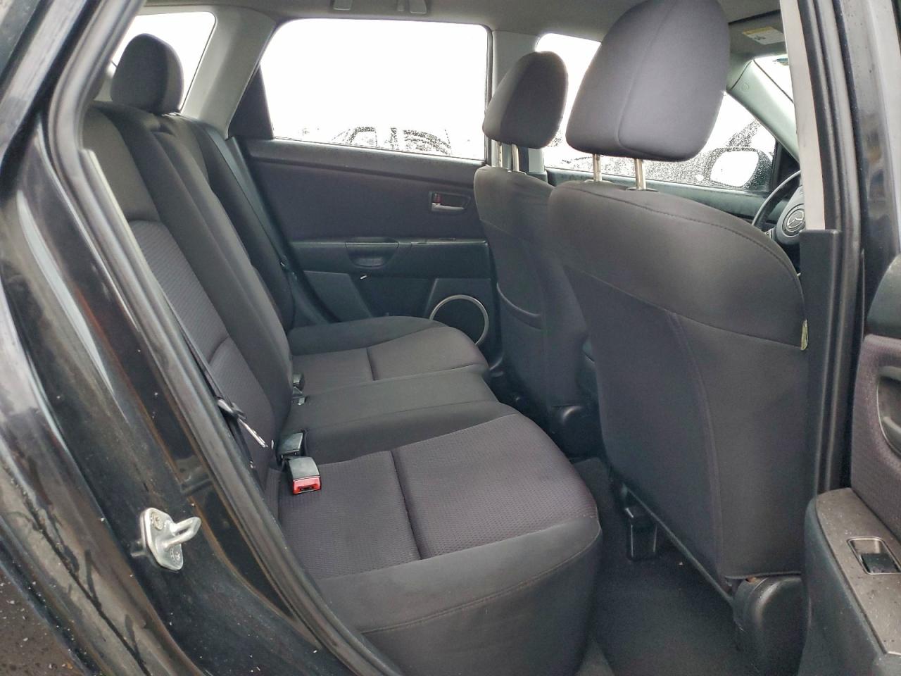 2007 MAZDA 3 HATCHBACK photo 19