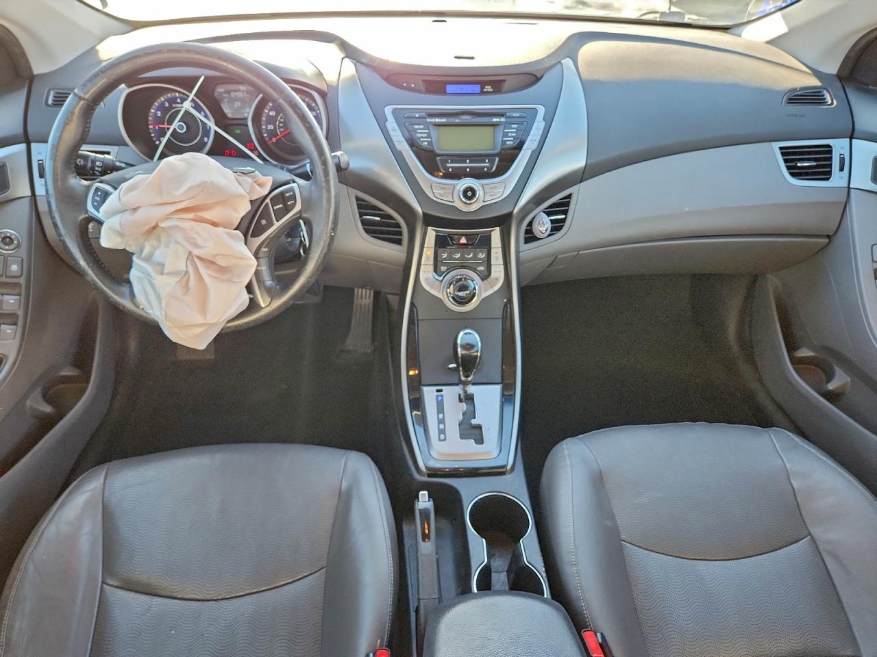 2013 HYUNDAI ELANTRA GLS photo 22