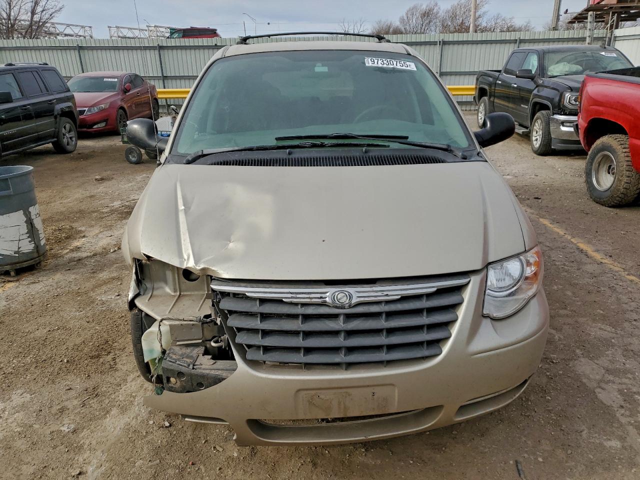 2007 CHRYSLER TOWN & COUNTRY TOURING photo 9