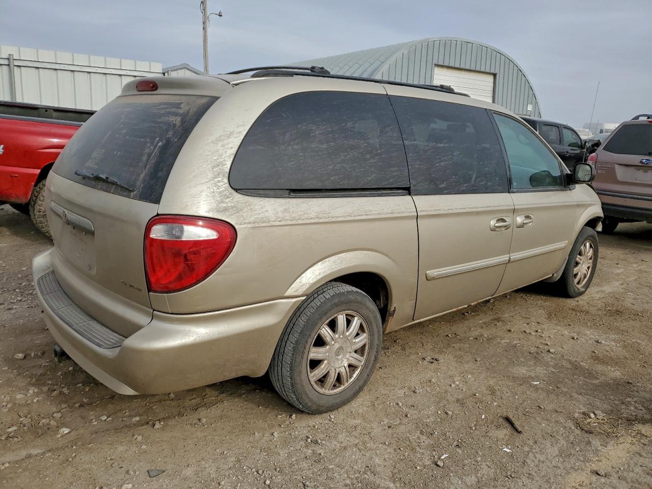 2007 CHRYSLER TOWN & COUNTRY TOURING photo 5